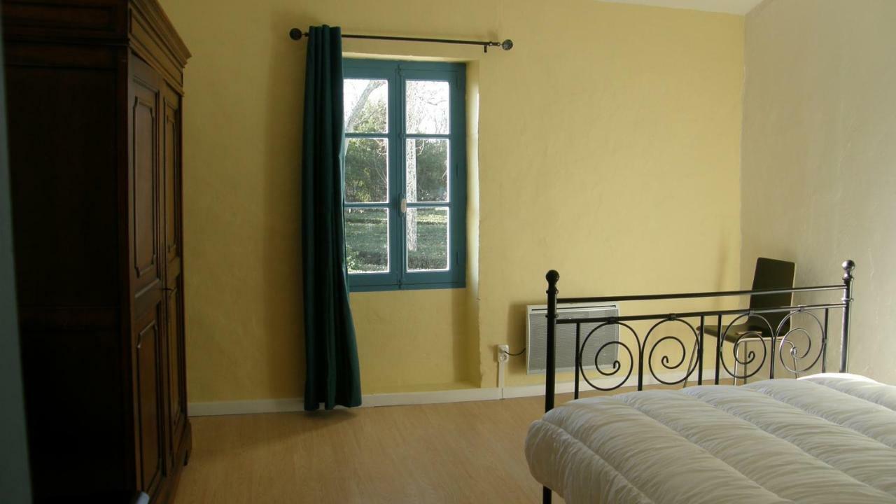 Gîte du gardien Saint-Martin-de-Crau Extérieur photo